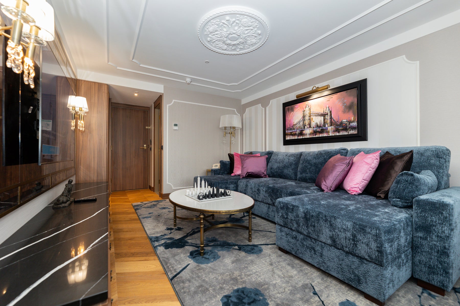 Why hotels and serviced apartments rely on sofa beds